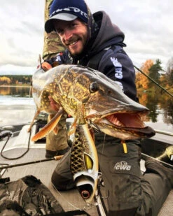 Strike Pro Trueglide Guppie 13,5cm 120g -Magasin De Matériel De Pêche 29 EG208 TR001r 3